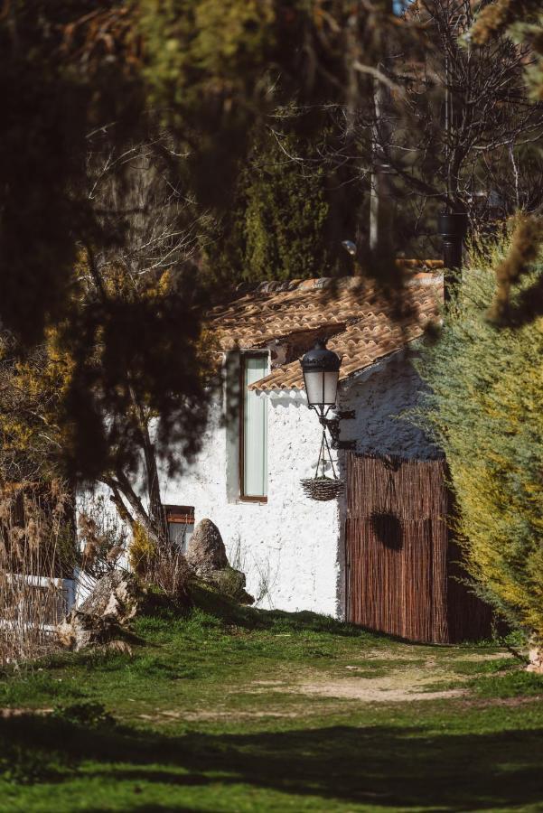 오사 데 몬티엘 La Casita Del Pescador 게스트하우스 외부 사진